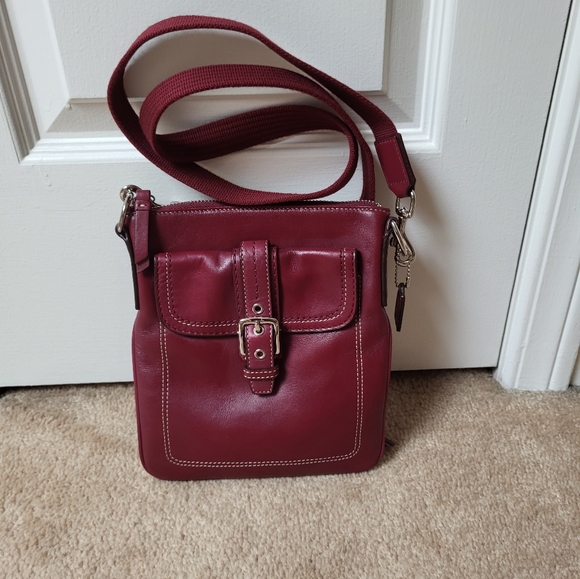 Coach Handbags - Vintage Coach Dark Red Hamilton Swing Pack Crossbody Bag!